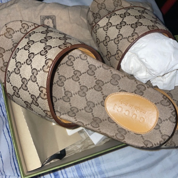 COPY - Gucci platforms - Picture 5 of 5